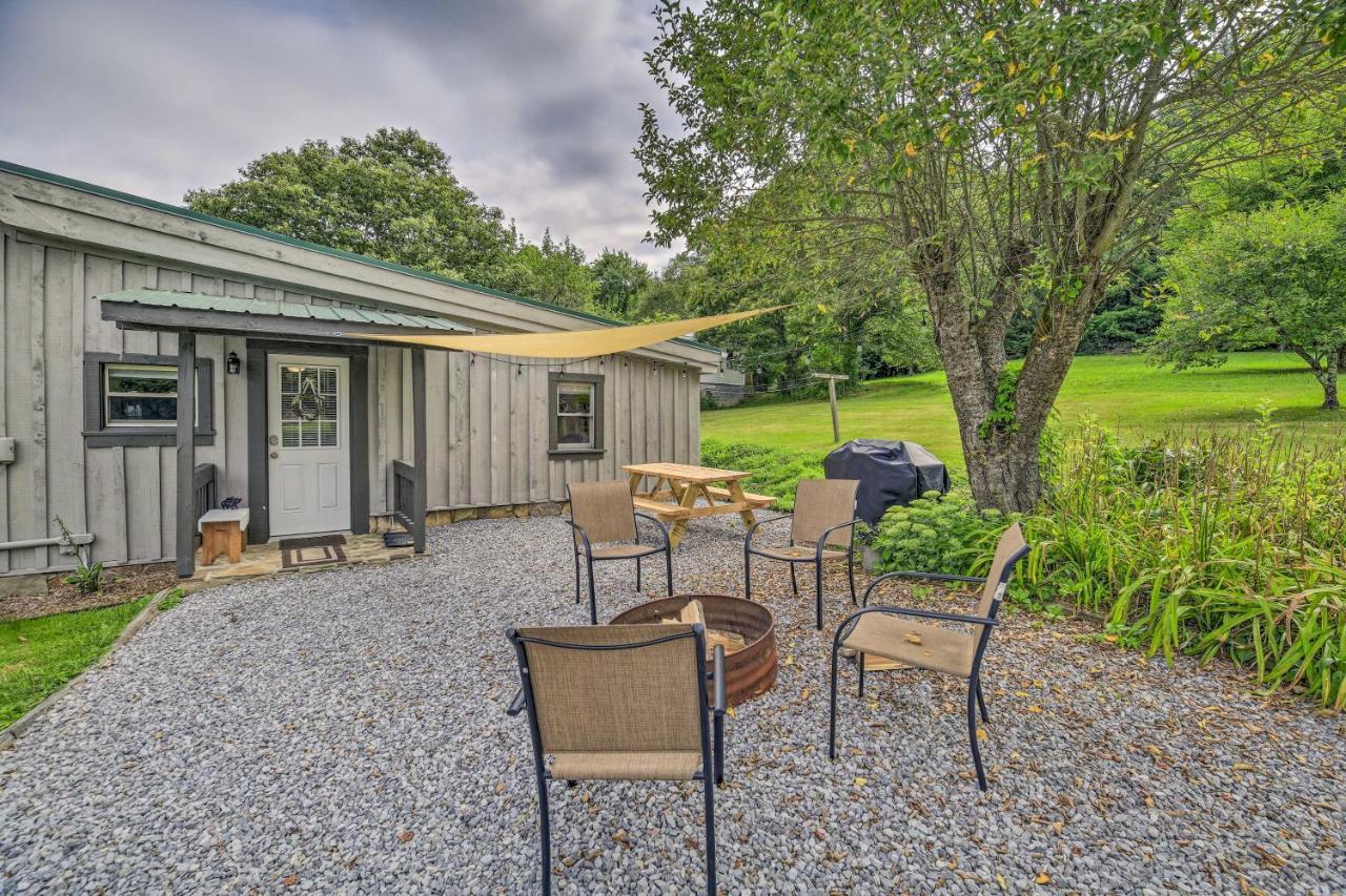 Damascus Cottage With Fire Pit - 1 Mi To Trails Zewnętrze zdjęcie